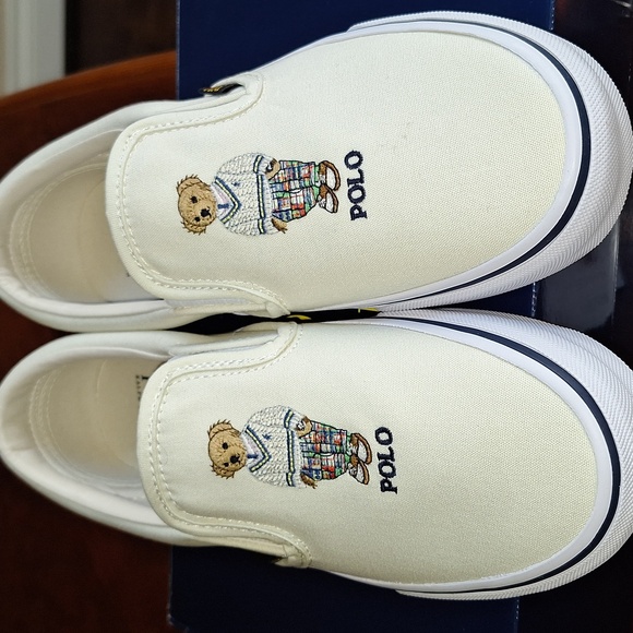 Men Slip On - Picture 2 of 5